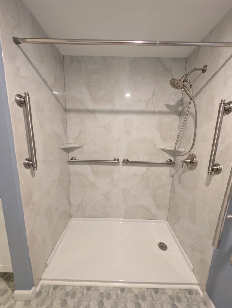 Aging in place Senior safety bathroom remodel hockessin de Calahan bath kitchen and sunrooms (1)